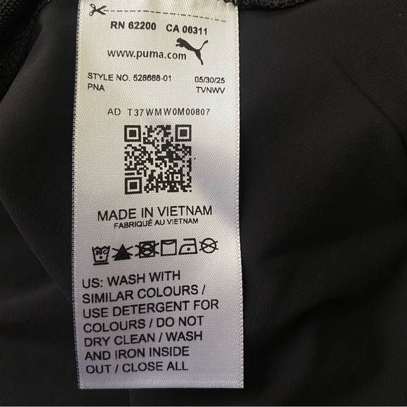 NWT Puma Women's Black Bomber Jacket/ Sz L - Picture 13 of 14